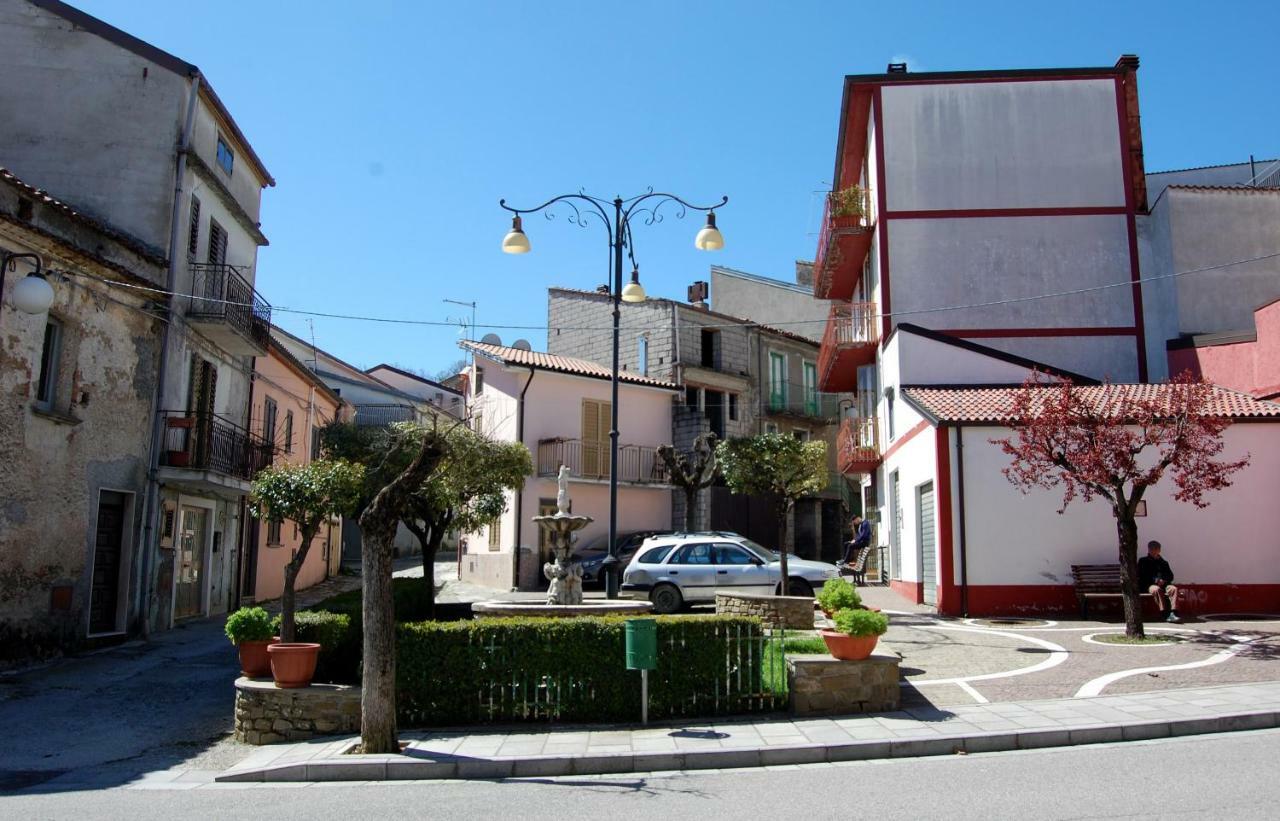 Casa Vacanze Del Pollino Vila Fardella Exterior foto